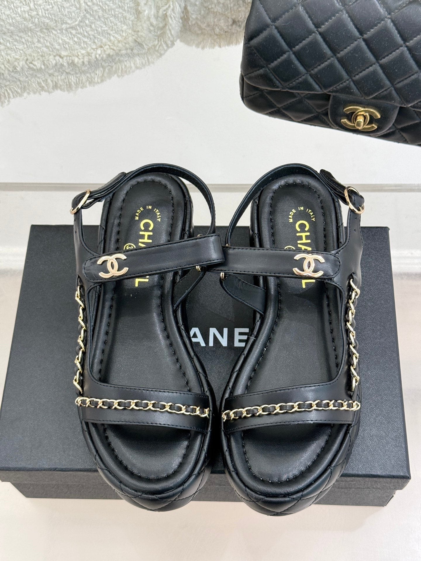 CNL Diamond chain thick-soled platform sandals 0725031110