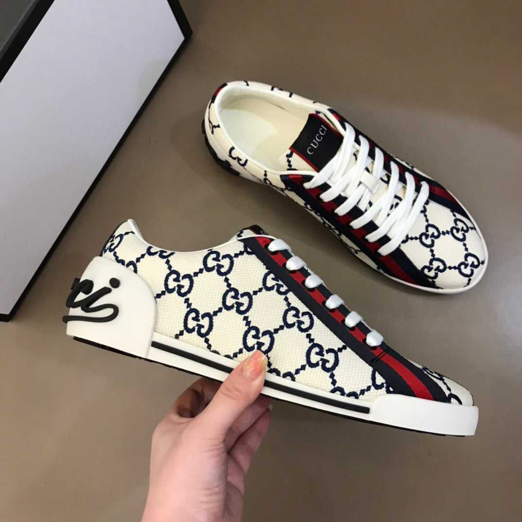 New Men's fashion lace-up casual shoes
