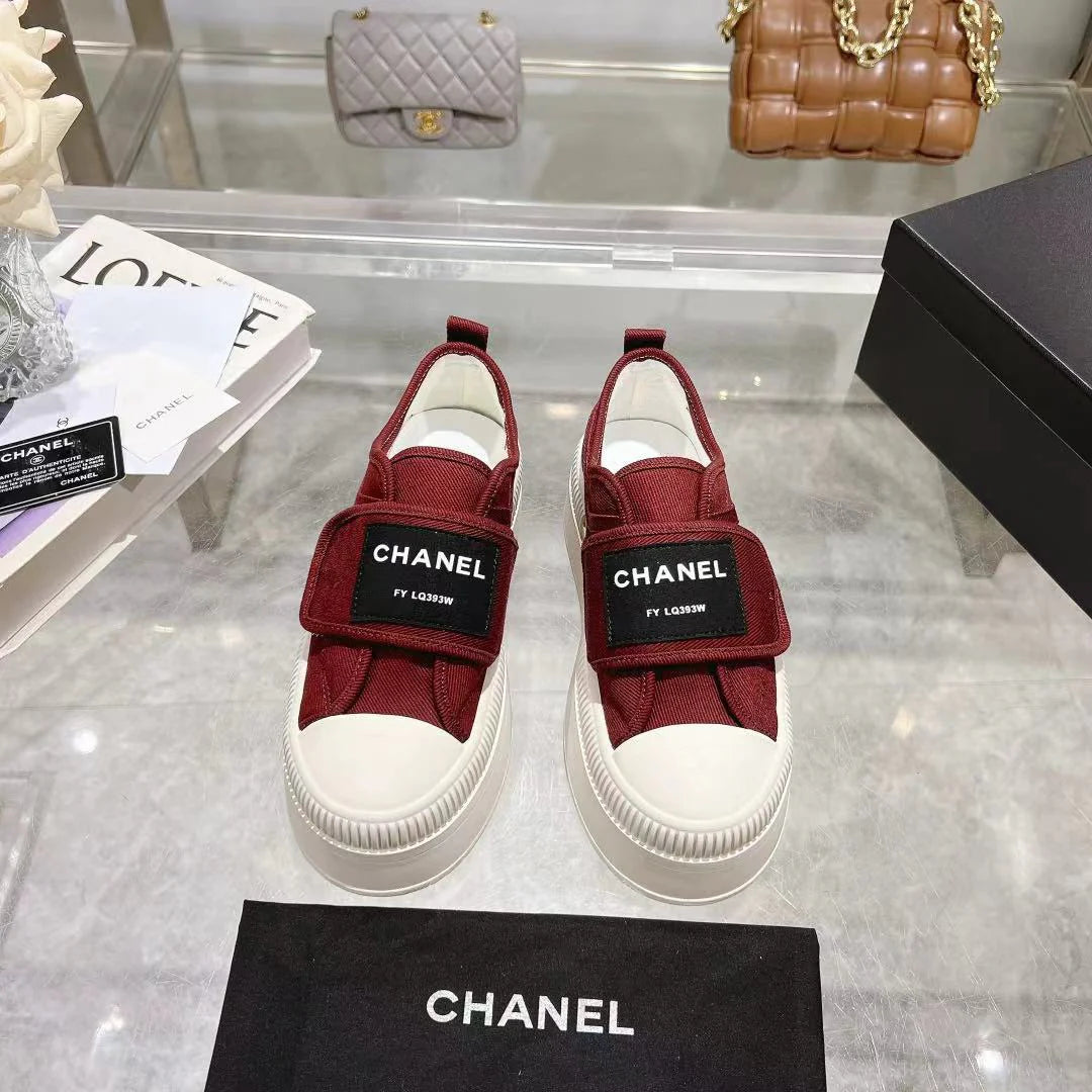 Thick soled canvas cookie shoes 1024092930