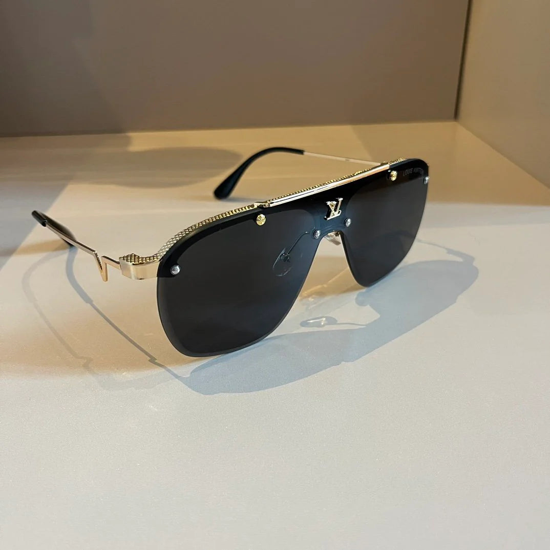 V Fashion Printed Sunglasses 0724022006