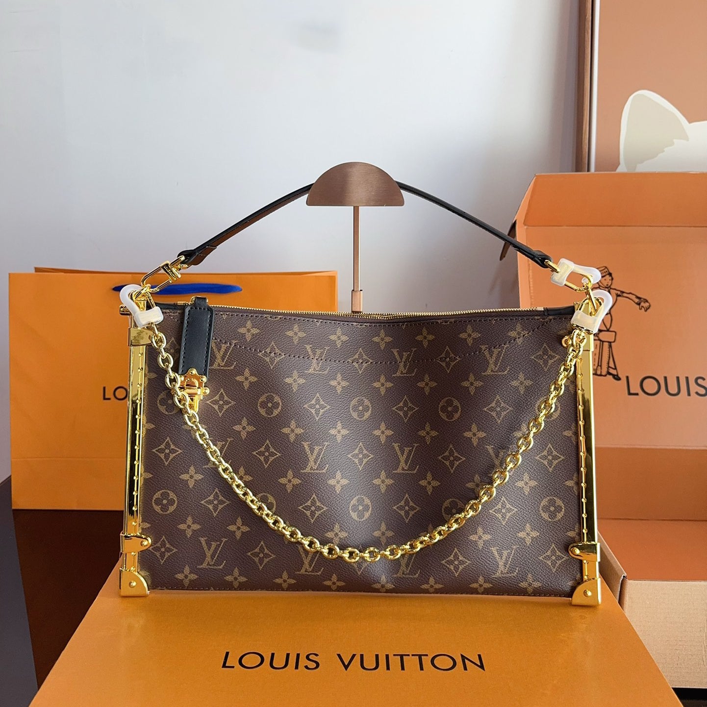 V fashion luckytrunk print shoulder bag 0724102201