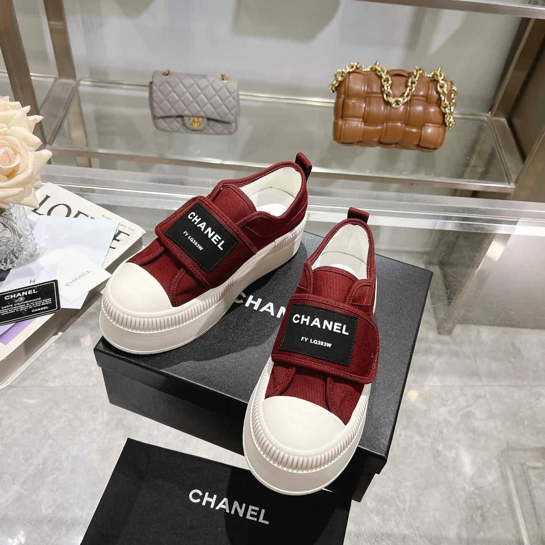 Thick soled canvas cookie shoes 1024092930