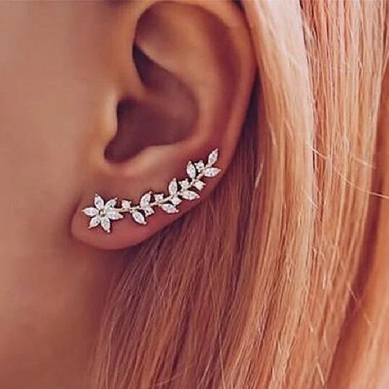 Flower earrings, climbing style earrings, exquisite women's earrings