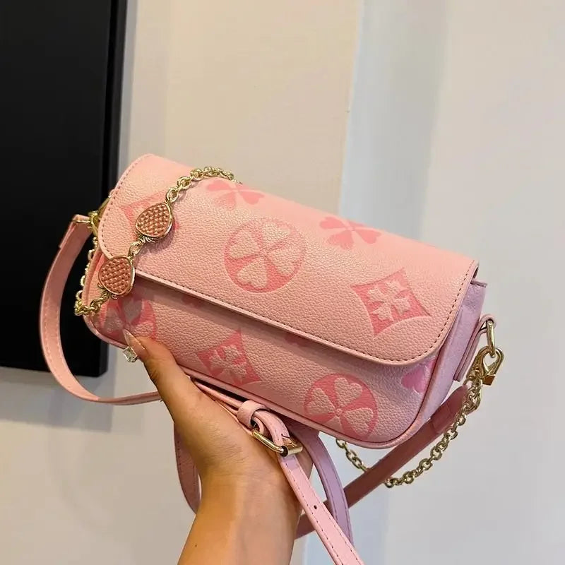 Fashionable high-end square shoulder bag 2025073104