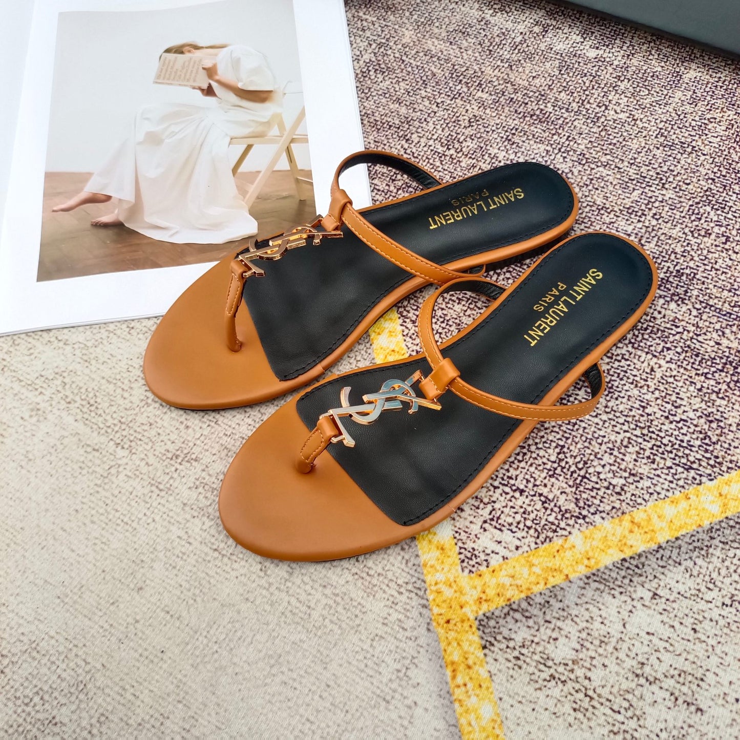 YS metal logo flat sandals 0724072401