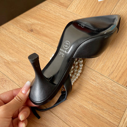 CNL Pointed pearl chain high heel sandals 1824070202