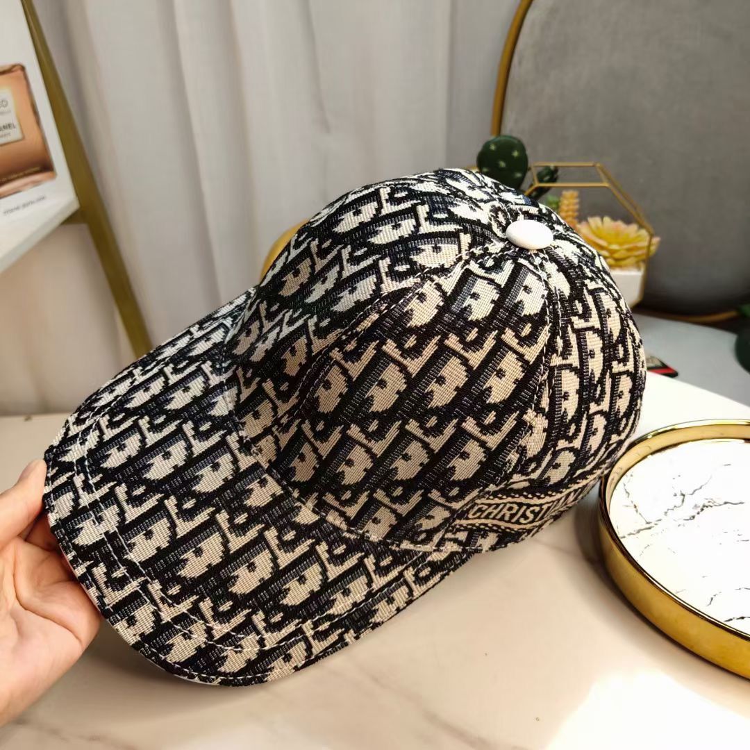 Classic trendy brand letter embroidery printing men's and women's peaked cap trendy brand