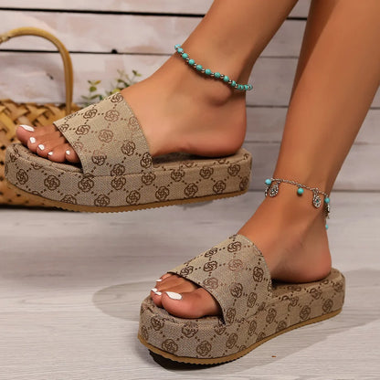 Women's Summer Fashion Trend Lightweight Platform for Slippers 1025073103