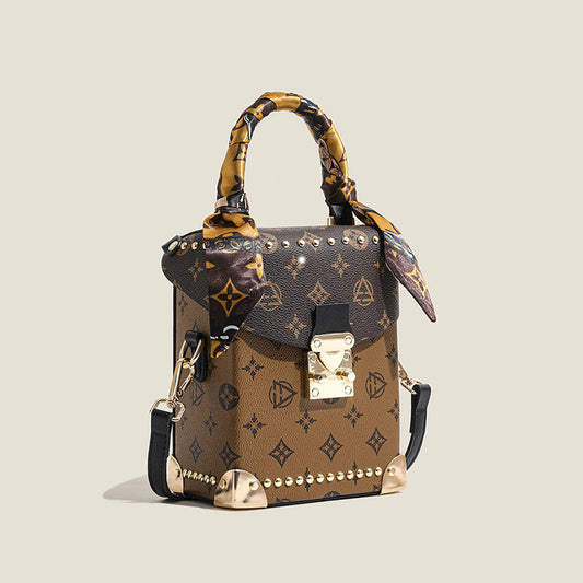 Retro printed small square bag 2025073106