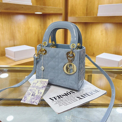 Solid-color shopping handbag 2025072906